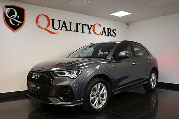Audi Q3 45 TFSI e S Tronic S-line / Adaptiv / 1 Brukare / Moms — 1